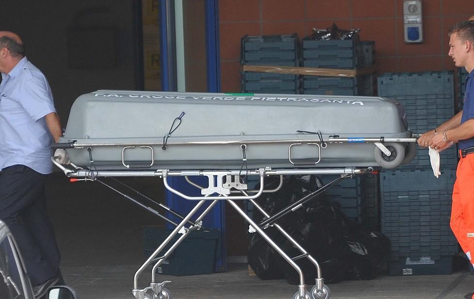 «Trasporto di cadaveri, concorrenza sleale» 