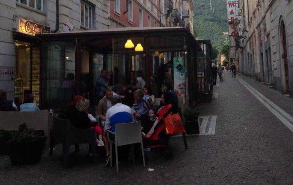 «Via Roma esclusa dalla Notte Arcobaleno» 