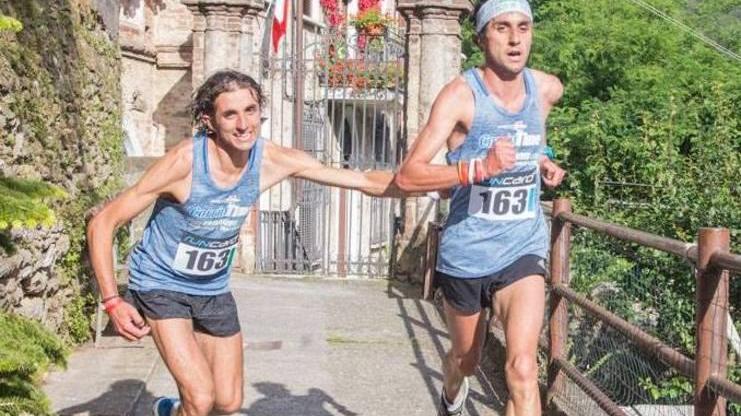 I gemelli Dematteis volano in verticale sulle Alpi Apuane