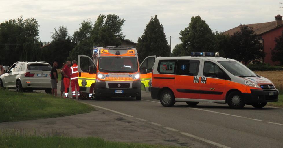 Sbanda in moto, 65enne all’ospedale