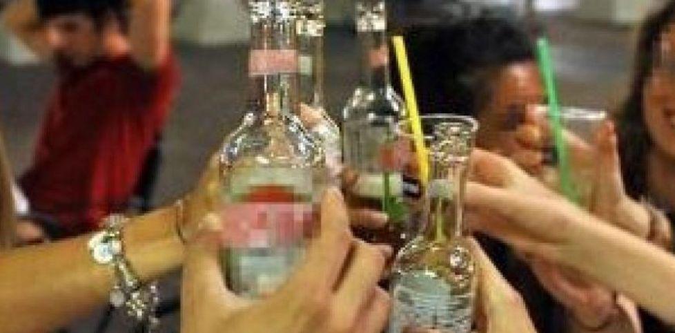 L’ordinanza anti alcol bocciata da bar e locali 