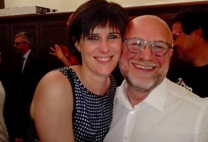 Il sindaco di Livorno, Filippo Nogarin, festeggia a Torino la vittoria di Chiara Appendino