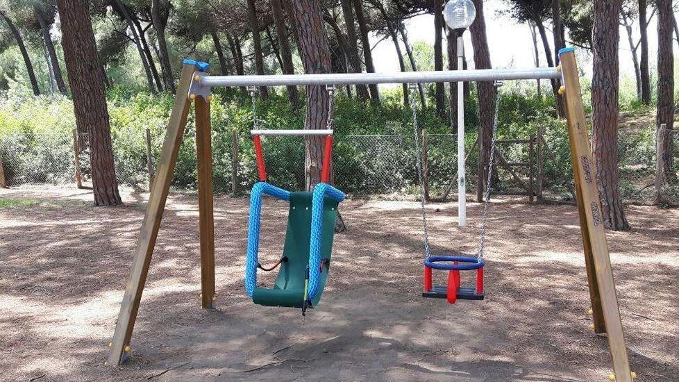 Nei parchi gioco le altalene accessibili