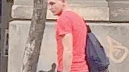 Accusato di stupro, giovane in fuga