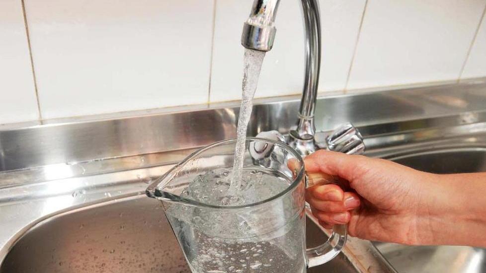 Agevolazioni sull’acqua entro l’8 luglio