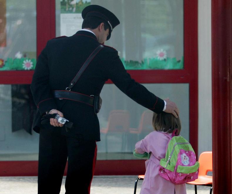Molestie sessuali su una bimba: arrestato 