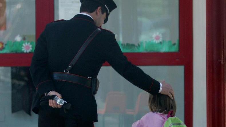 Molestie sessuali su una bimba: arrestato