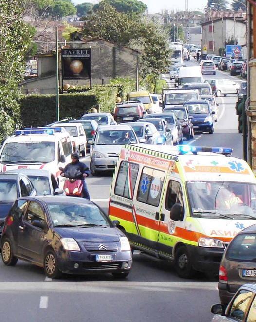 Apre il cantiere, scatta la protesta 