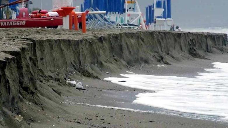 La sabbia del porto per battere l’erosione