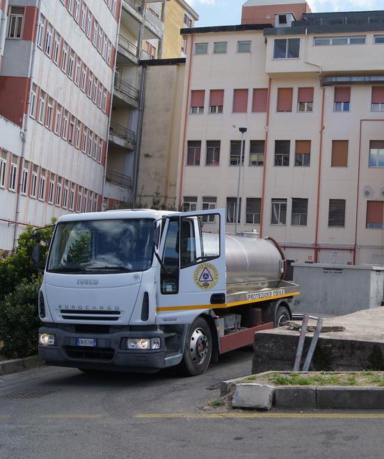 Emergenza acqua quattro paesi a secco per altre 2 giornate 