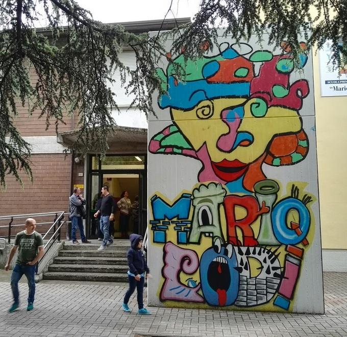 Computer donati alle elementari 
