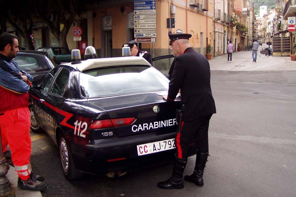 Iglesias, l'ex sindaco di Portoscuso Adriano Puddu investe due ragazzi: guidava in stato di ebbrezza