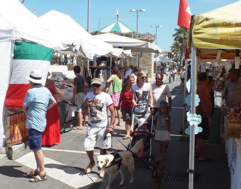 Tutti i colori dell’Europa con il Mercato ambulante 