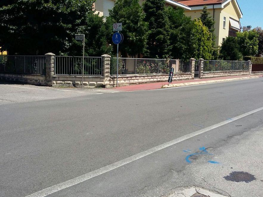 Schianto in Vespa, ragazzino ferito 
