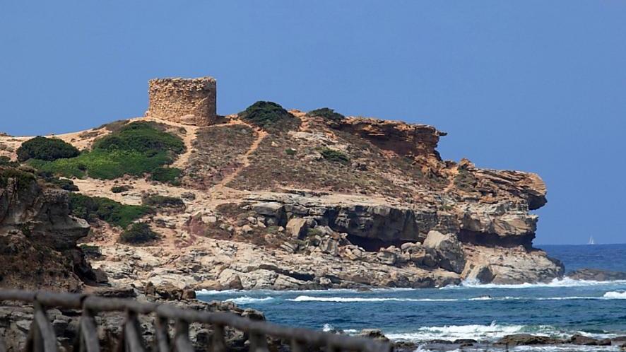 Alghero, un veliero sommerso nelle acque di Porto Ferro 