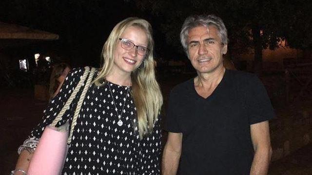 Luciano Ligabue a Bolgheri con la fan Laura Labu
