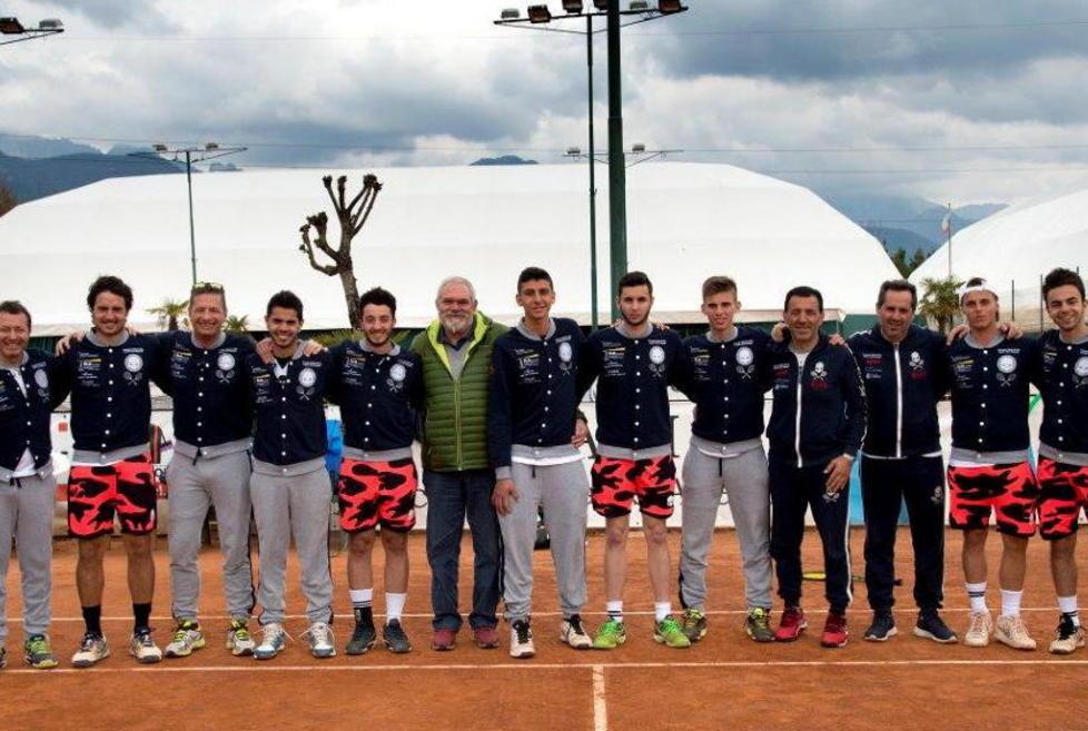 I ragazzi di Marrai in campo per la serie B di tennis