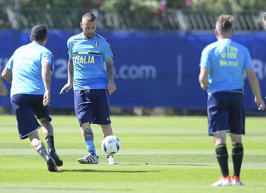 Giaccherini, De Rossi e Parolo imprescindibili Candreva sta meglio 