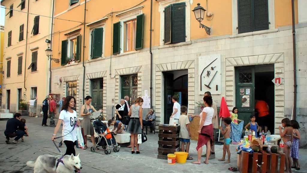 Marble Weeks, venti fondi una volta sfitti ora mini gallerie d’arte