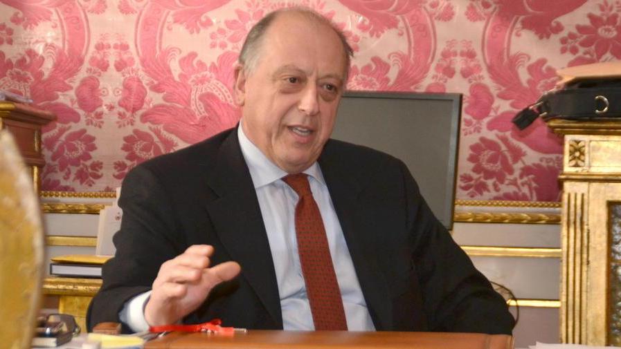 Tambellini: «Se vogliono le primarie torno a fare i fagiolini...»