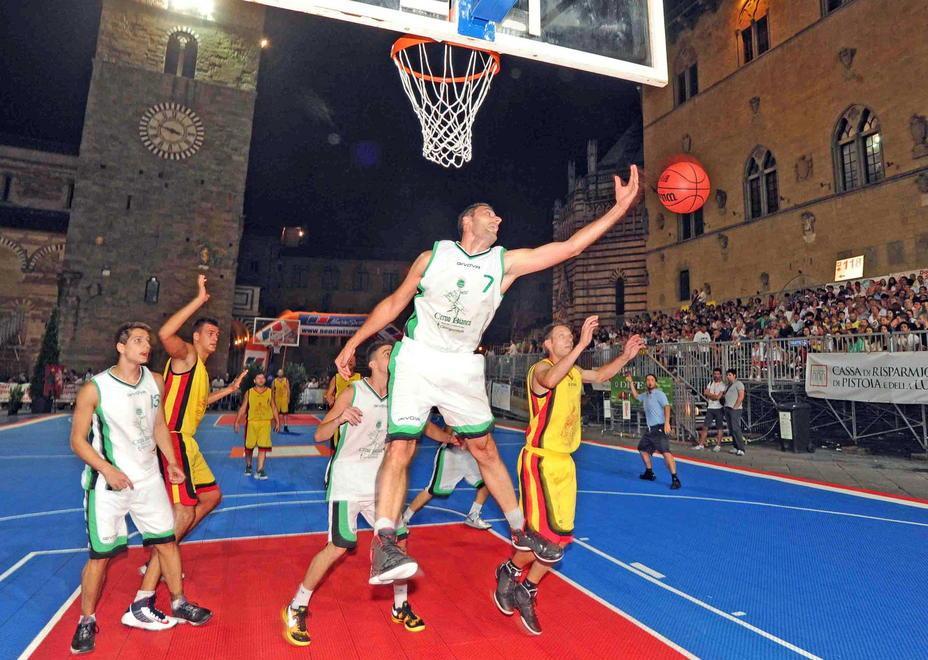 Torna la Giostra del basket 
