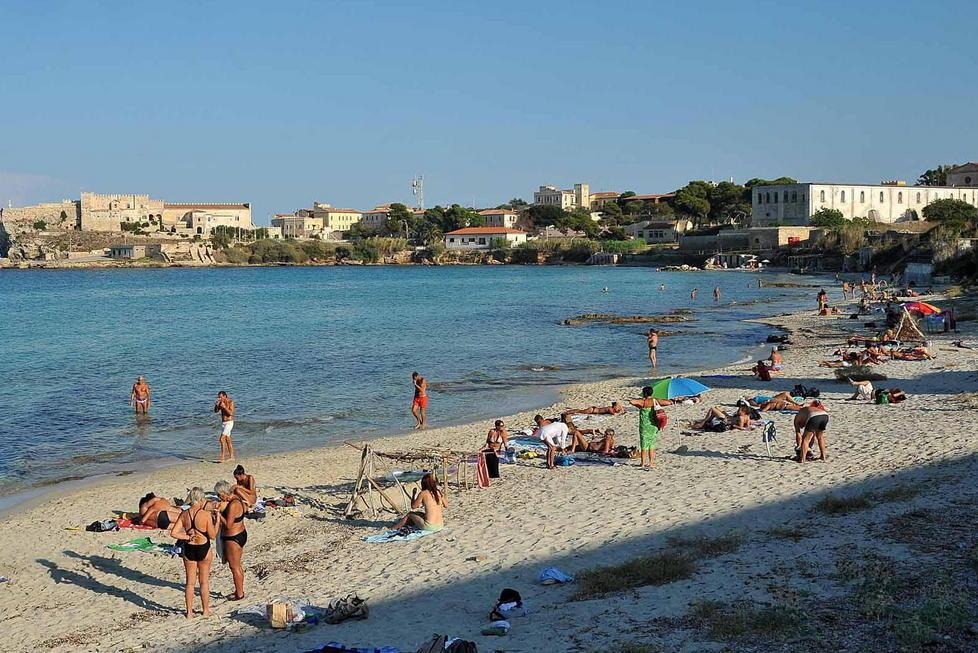 Sposarsi a Pianosa prima del tramonto