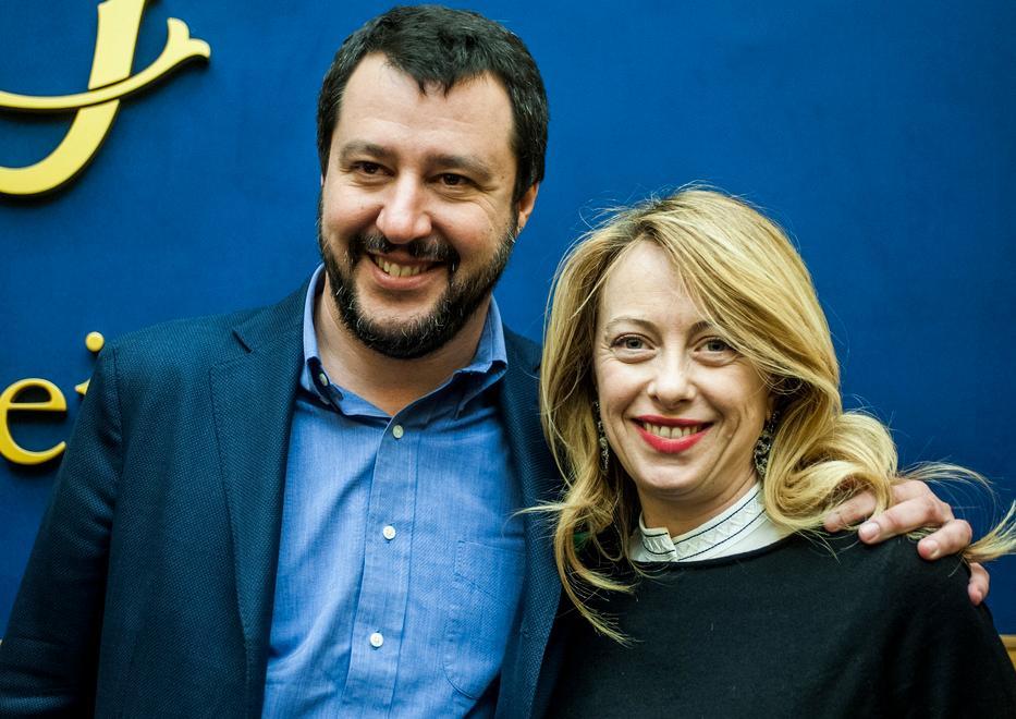 Salvini e Meloni esultano M5S: la parola ai cittadini 