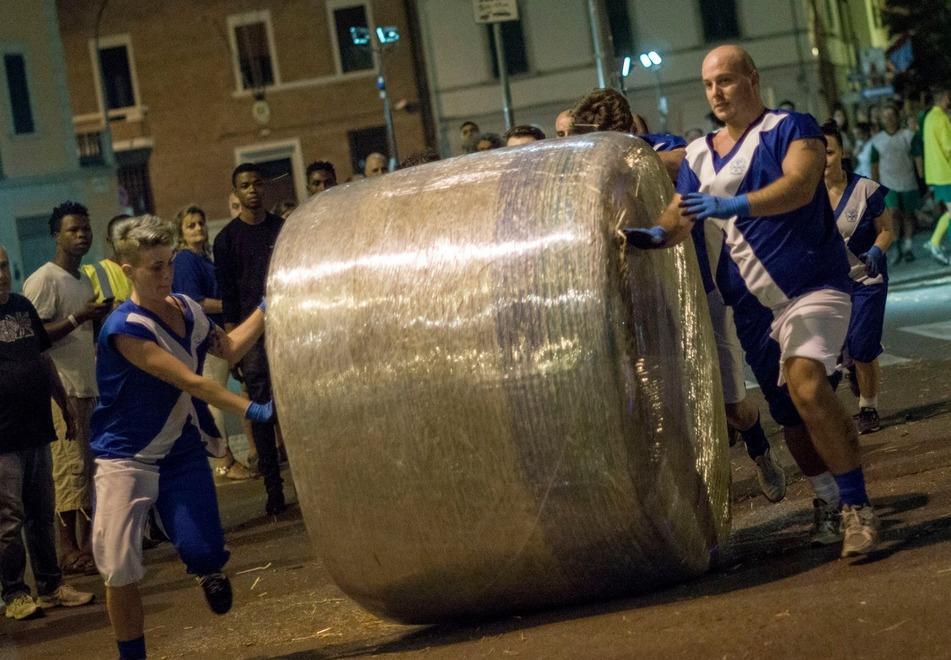 Tra giochi popolari e la magia del cinema il Palio va a Dogana 