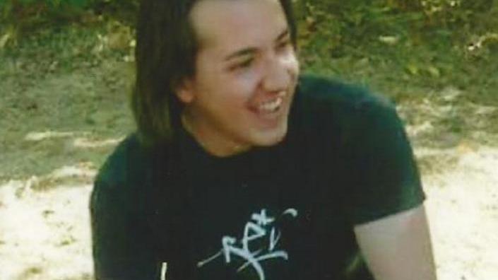 Muore a 28 anni ucciso da una malattia