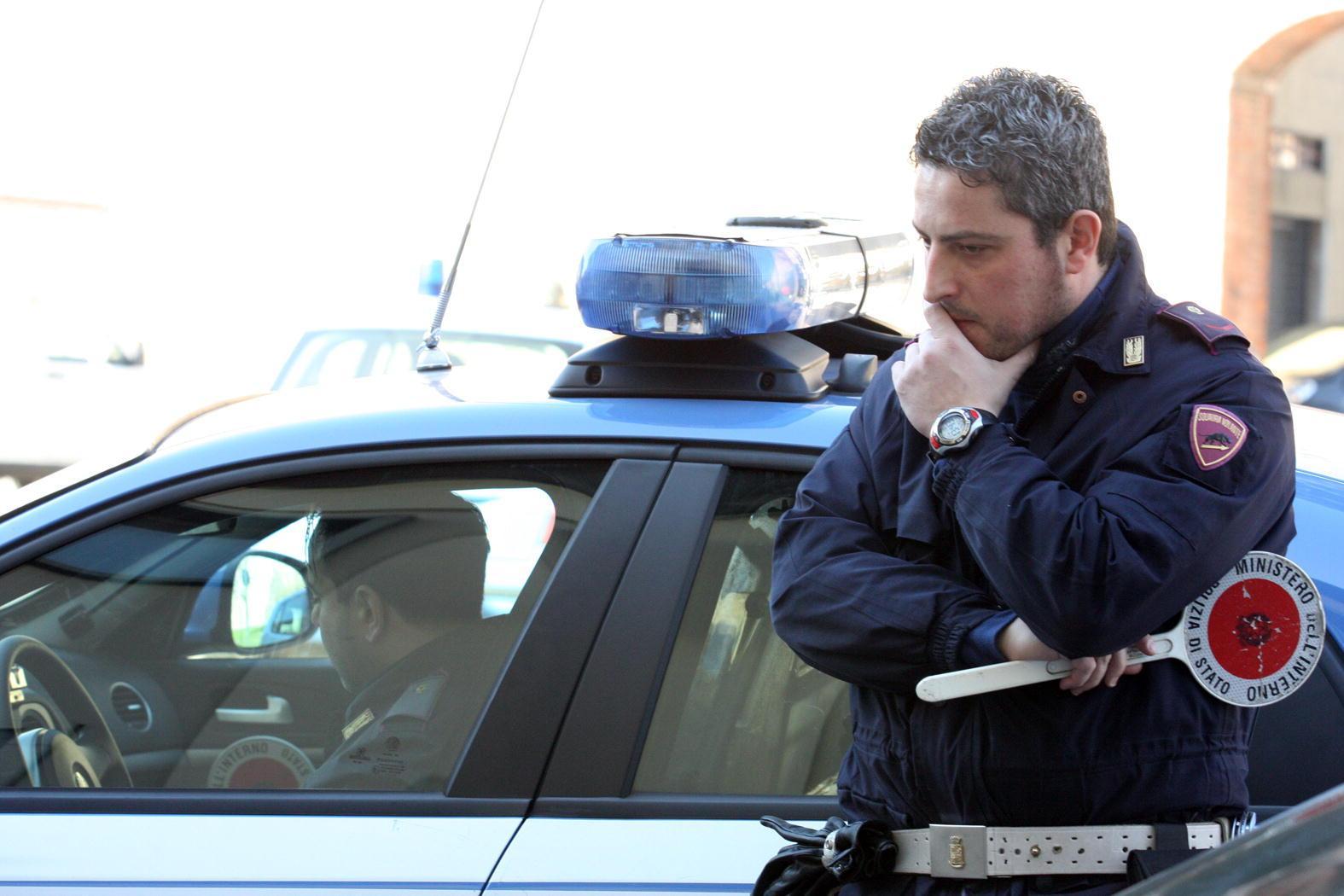 Una pattuglia di polizia