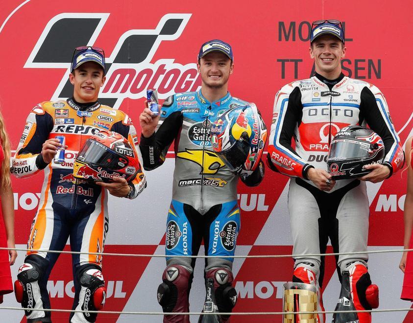 Assen caos, Miller trionfa dopo la pioggia 