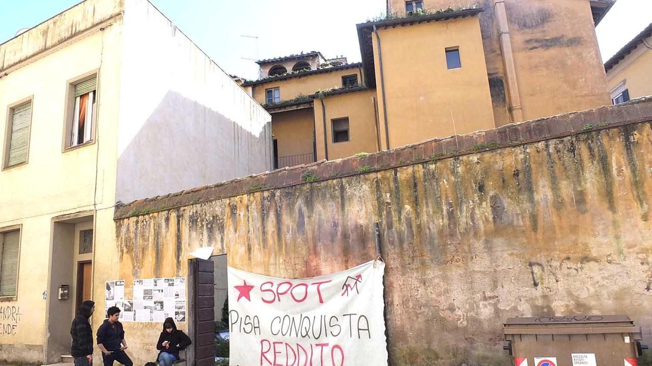 L’occupazione di Palazzo Feroci nel 2013