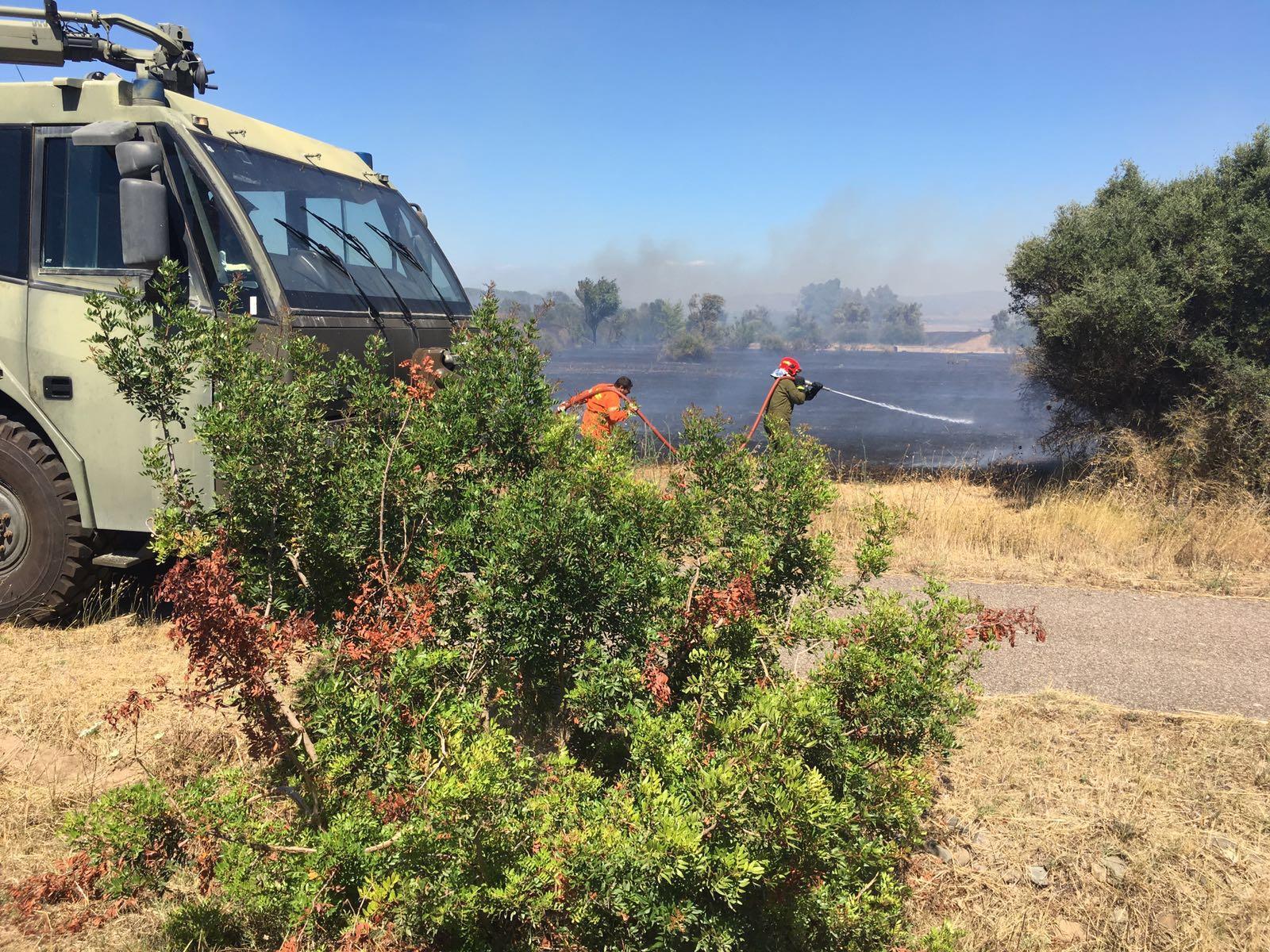 Incendio nella base aerea di Decimomannu
