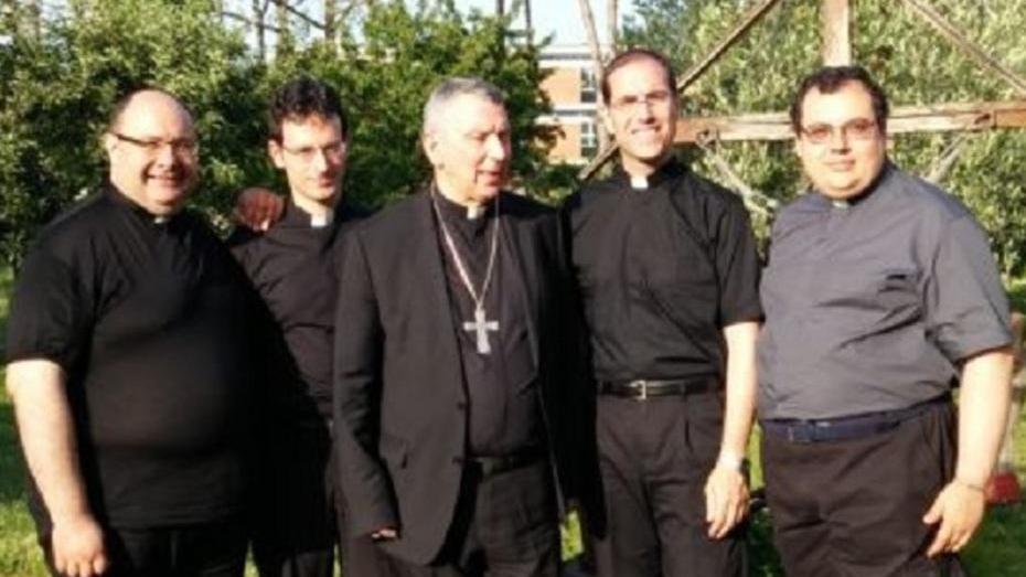 Quattro nuovi preti in diocesi: domani il vescovo li consacra