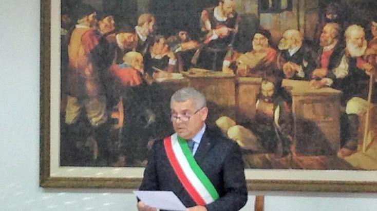 Razzìa nella scuola Pintor, scoppiano le polemiche
