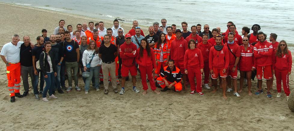 Soccorso in mare, come si fa 