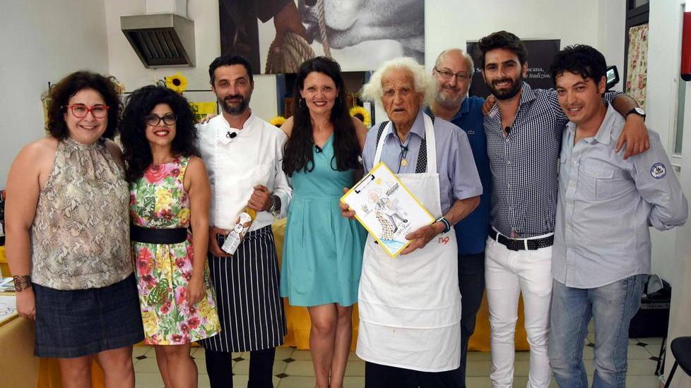Piombino superstar: a 100 anni cuoco in tv