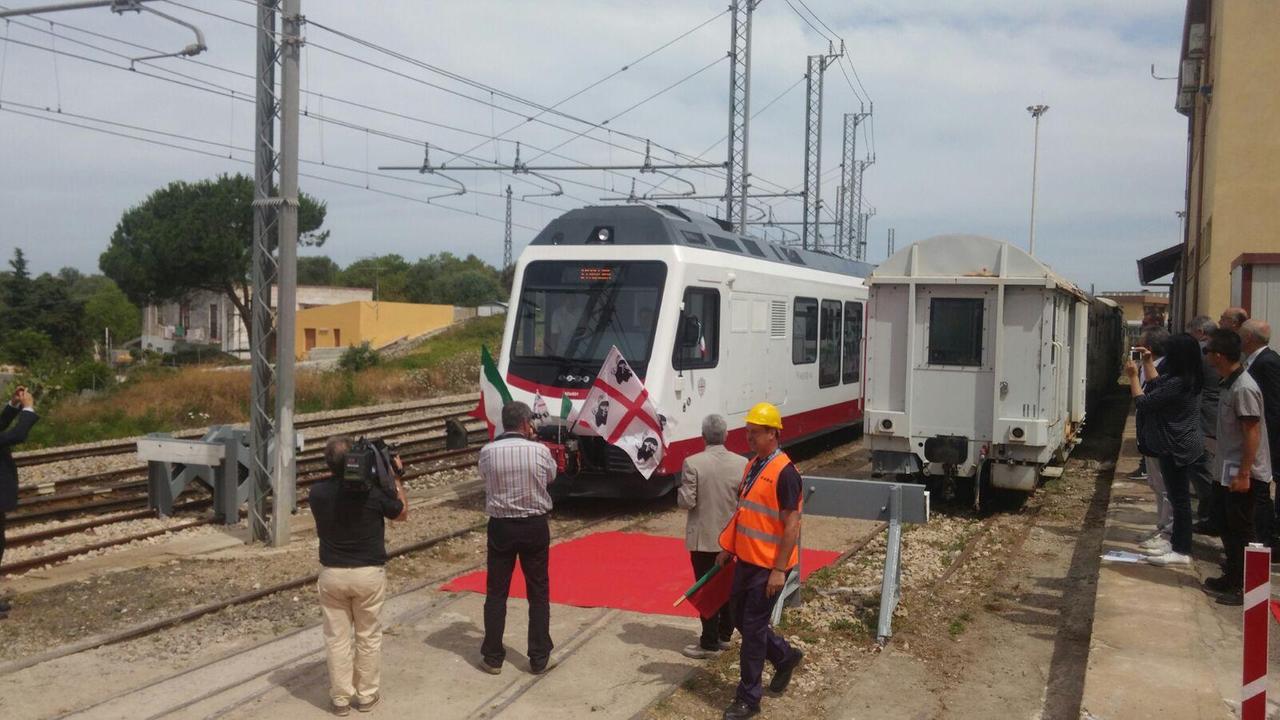 Inaugurati i nuovi treni sulla Sassari-Alghero 