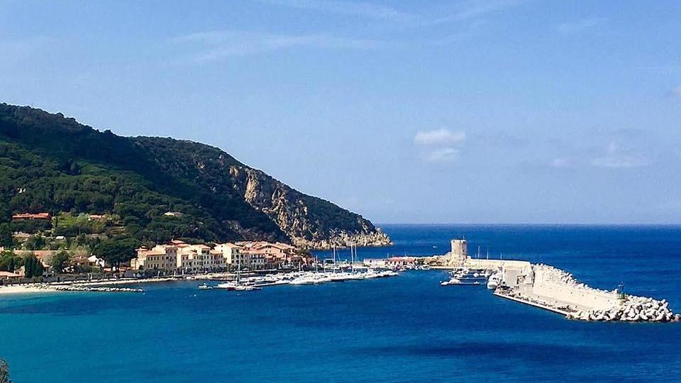 Il porto di Marciana Marina