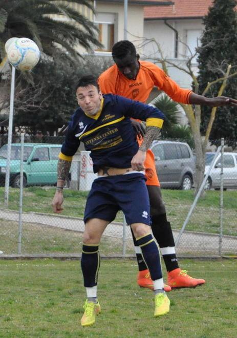 Calcio dilettanti Troppi vincoli contro i giocatori 