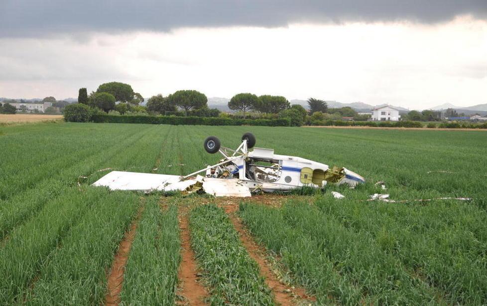 Aereo precipitato, via agli accertamenti 