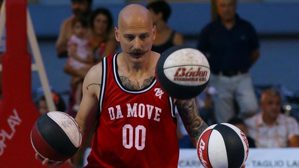 Summer Basketball. Al Whitty l’esibizione dei Da Move