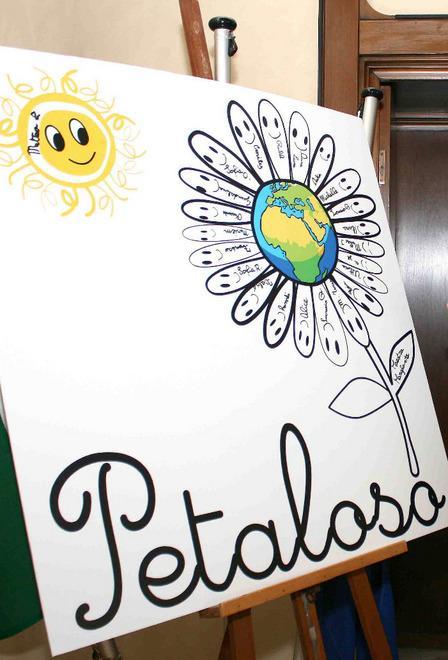 Su Facebook un evento contro “Petaloso”