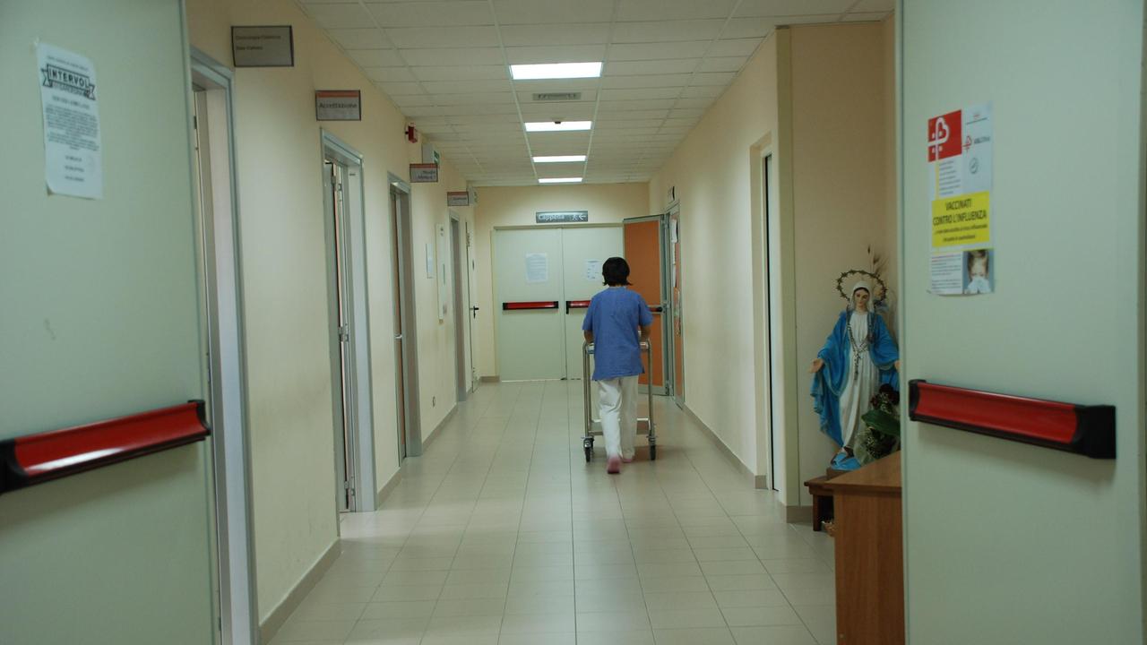 Pazienti trascurati e curati con preghiere, psichiatra indagato a Cagliari