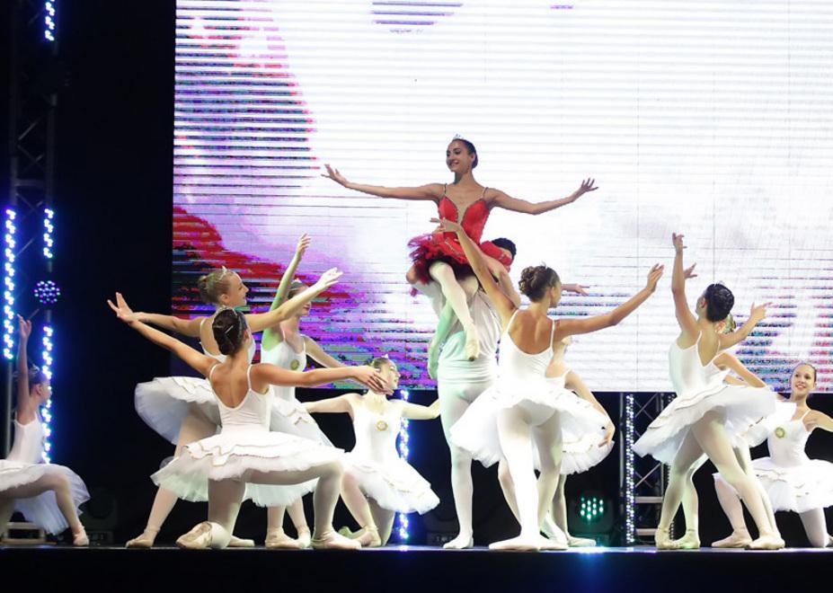 Torna il Festival Ballet ed è boom di prenotazioni 