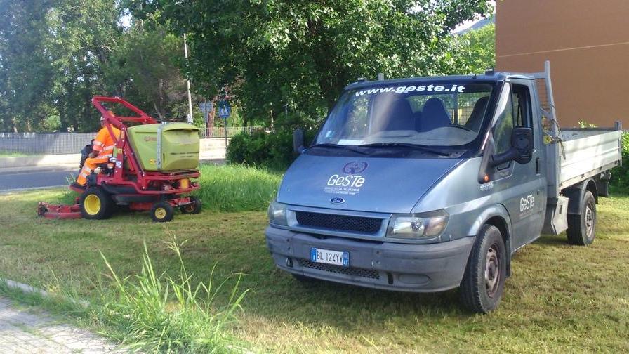 Lavori nei cimiteri, via la gara per Molina