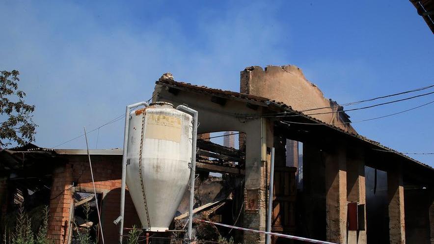 Rogo distrugge fienile: inchiesta per dolo