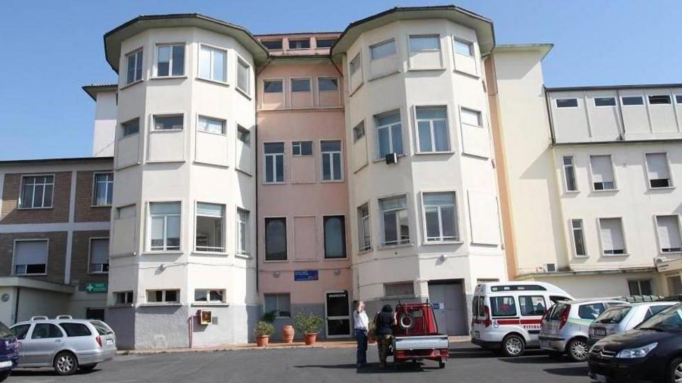 Disagi e pochi medici all’ospedale
