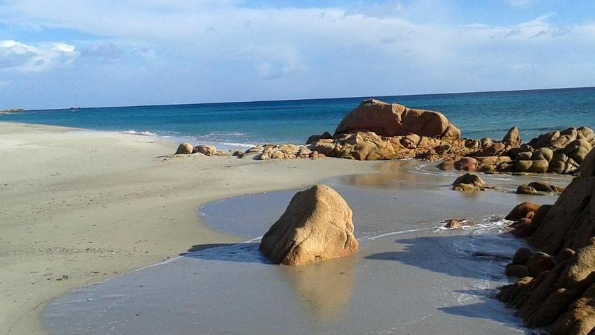Ticket in spiaggia su tutto il litorale da Siniscola a Posada