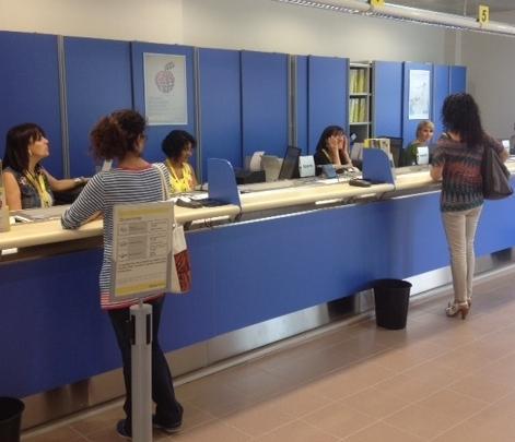 Viale Aldo Moro, finiti i lavori aperto il nuovo ufficio postale 